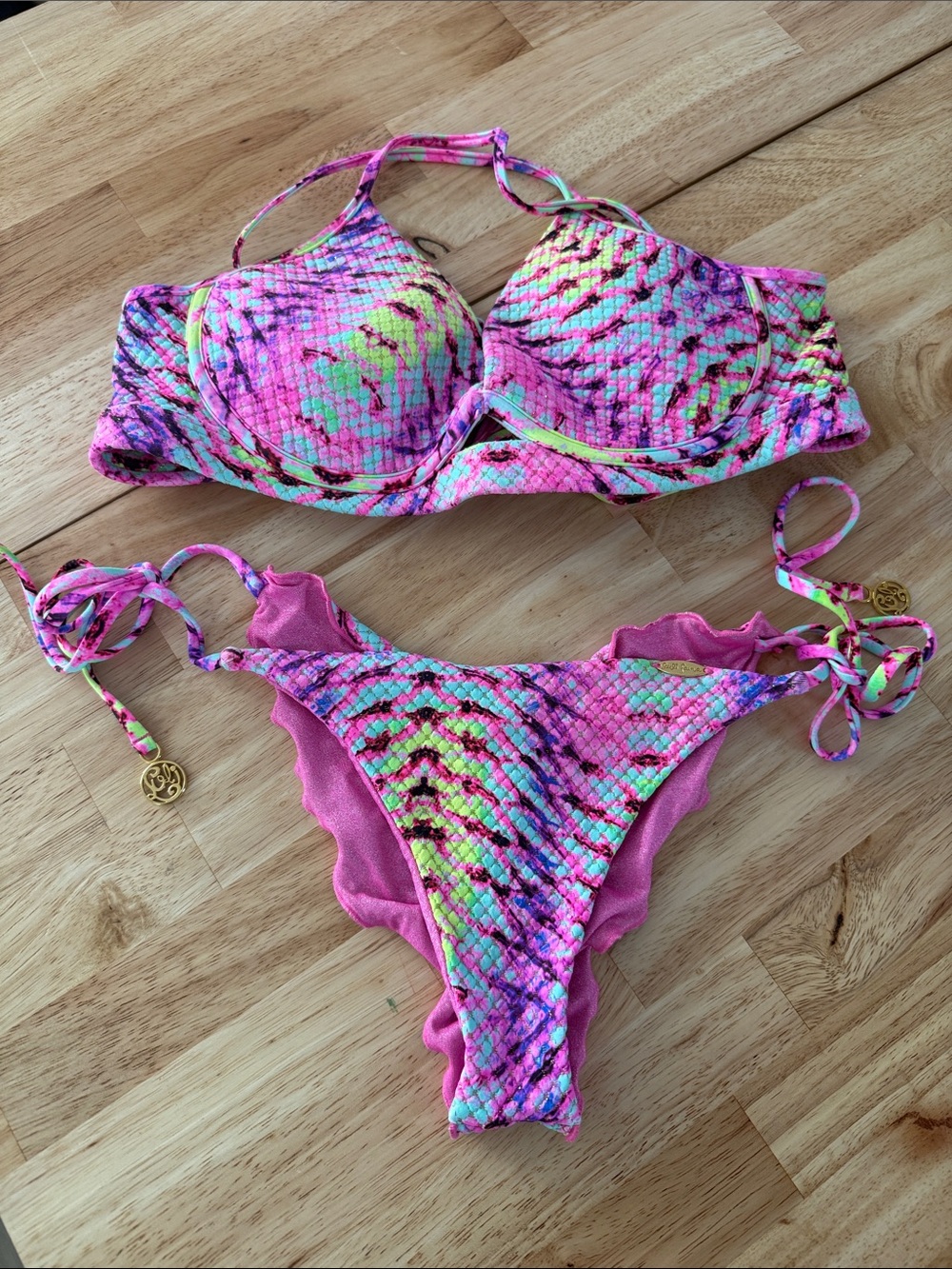 Luli Fama underwire padded top with strappy reversible Brazilian bottom- sz L